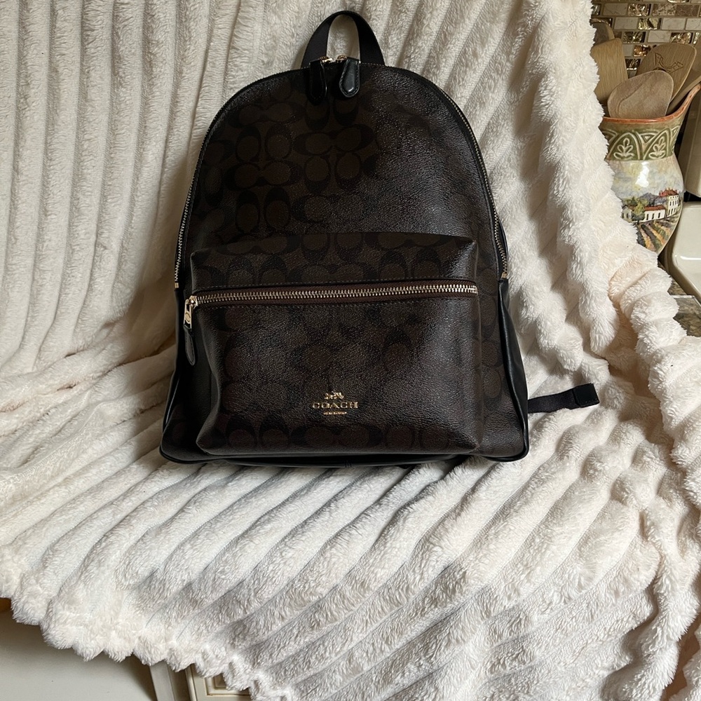 Coach Men's Brown Signature Backpack - Picture 12 of 16